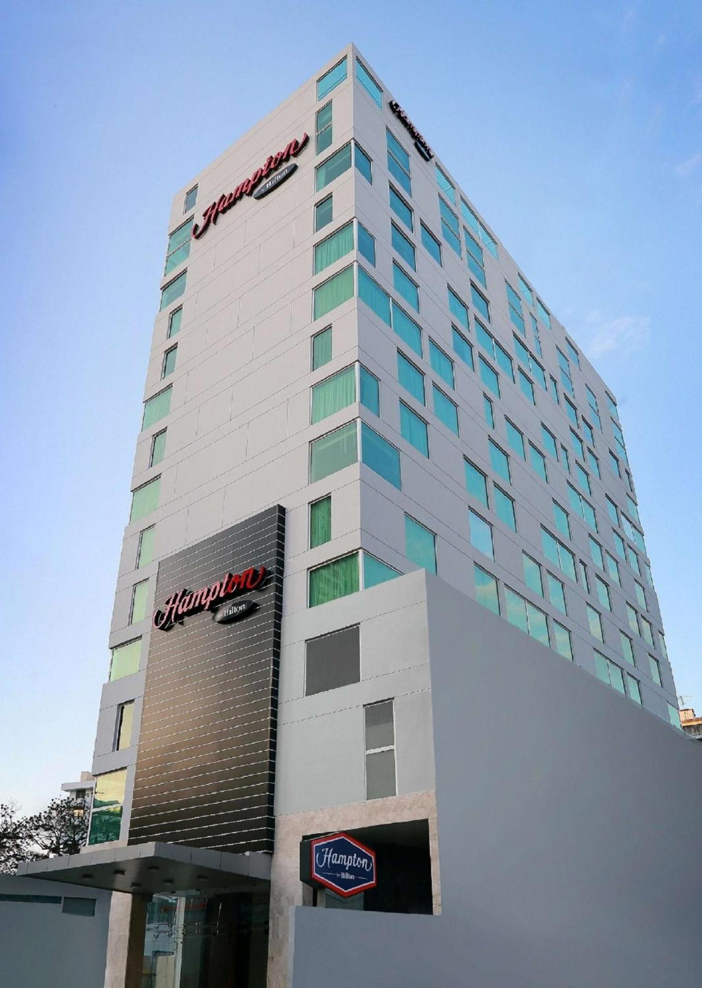 Hotel Hampton By Hilton 3*